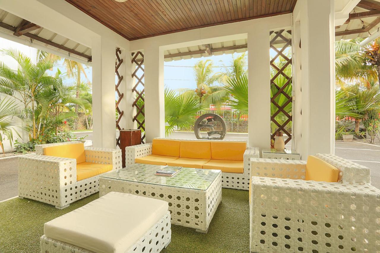 Dzama Hotel Гранд Байе Екстериор снимка